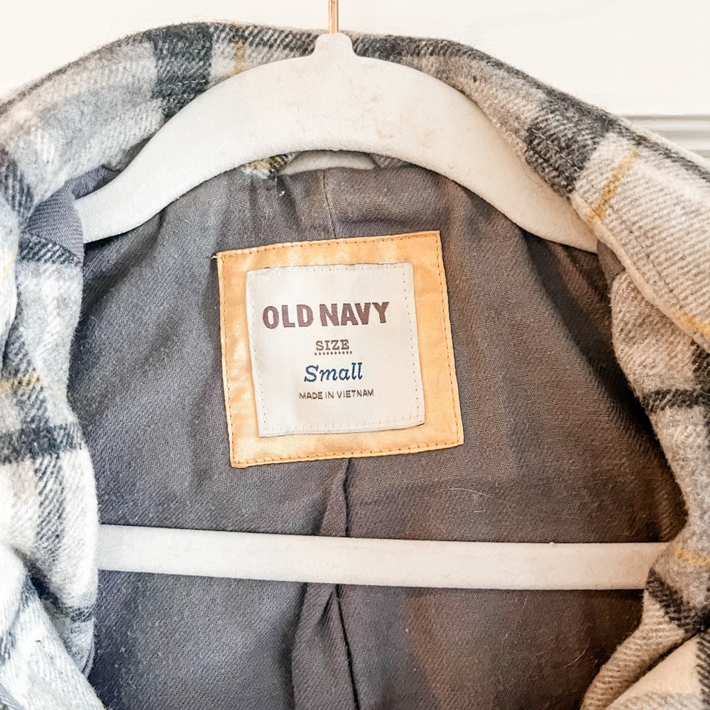 Winter jacket - Picture 4 of 4